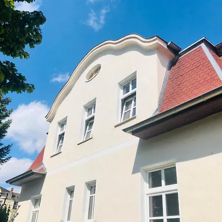 Fewo Mit Separaten Schlafmoeglichkeiten, Zentral Gelegen *
